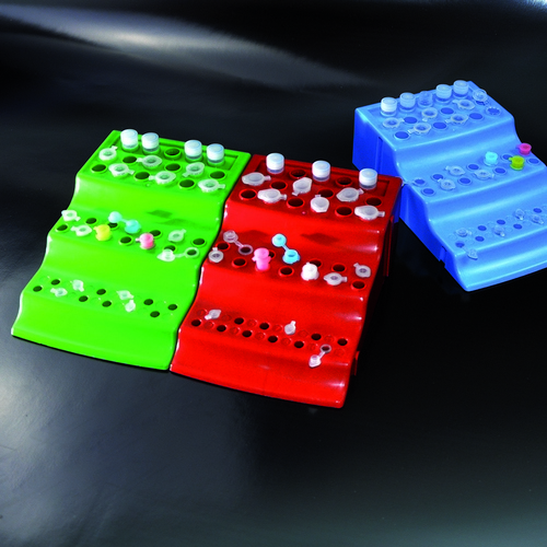 Supporto per 43 microprovette in PP a tre livelli colore verde
